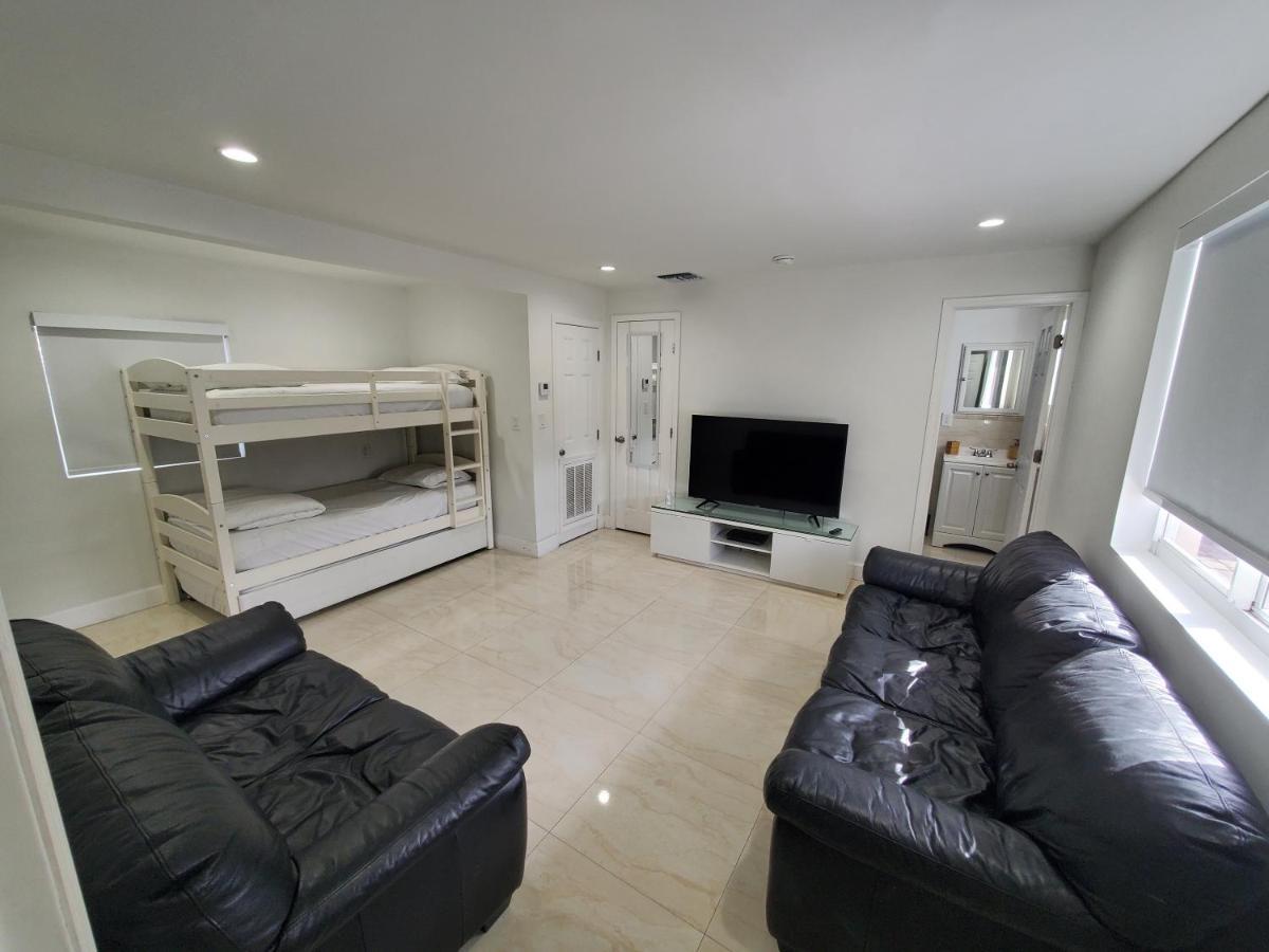 Miami-Airport Oasis Vip House Villa ภายนอก รูปภาพ