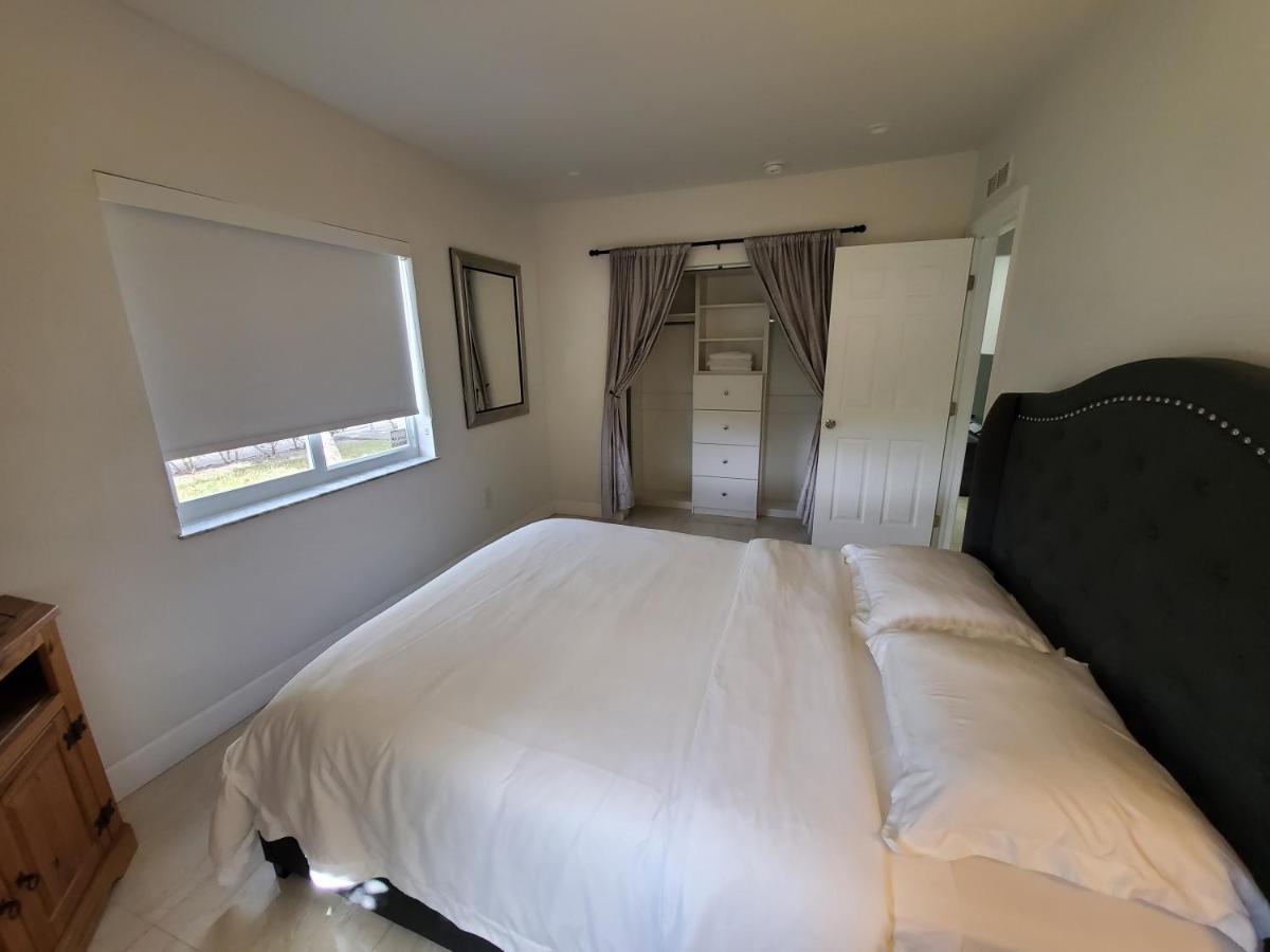 Miami-Airport Oasis Vip House Villa ภายนอก รูปภาพ